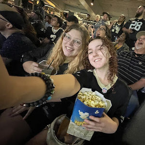 Meet your Posher, Ellie